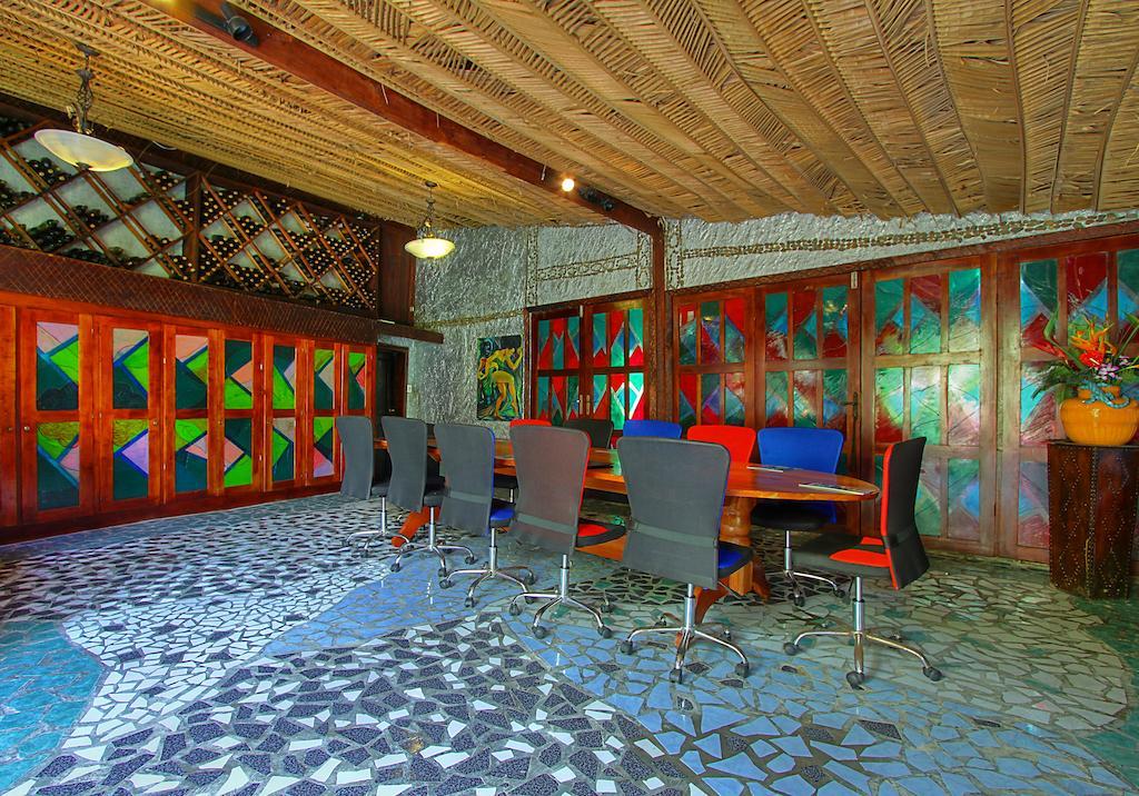 Abezza Resort And Adventure Spa Maskall Exterior photo